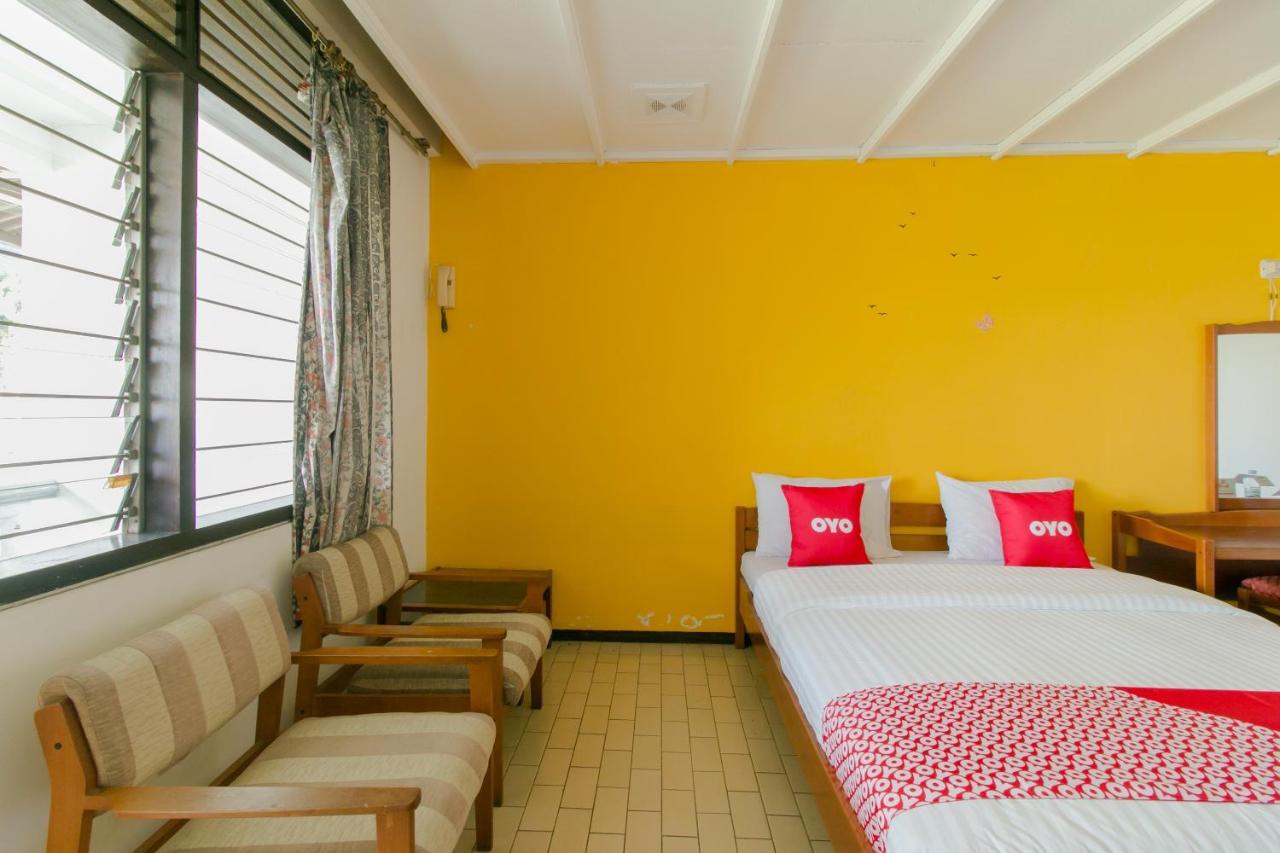 Oyo 1996 Koneng Hotel Cibodas Dış mekan fotoğraf